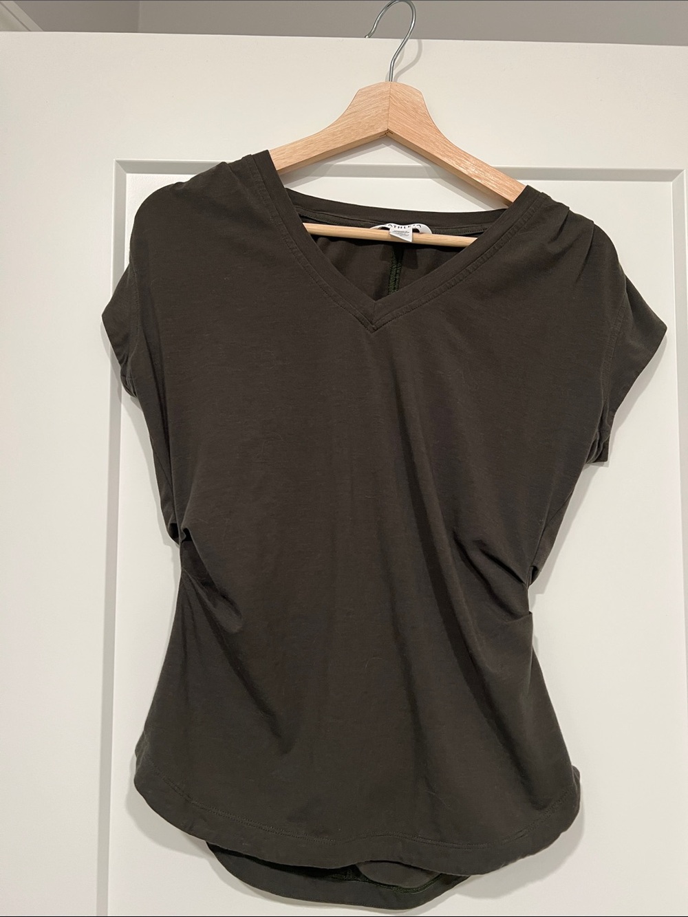 Athleta Outbound V-Neck Tee in Olive Green